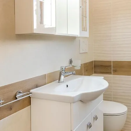 Appartement M339 - Marcelli, Ampio Trilocale Con Terrazzo Vista Mare Marcelli